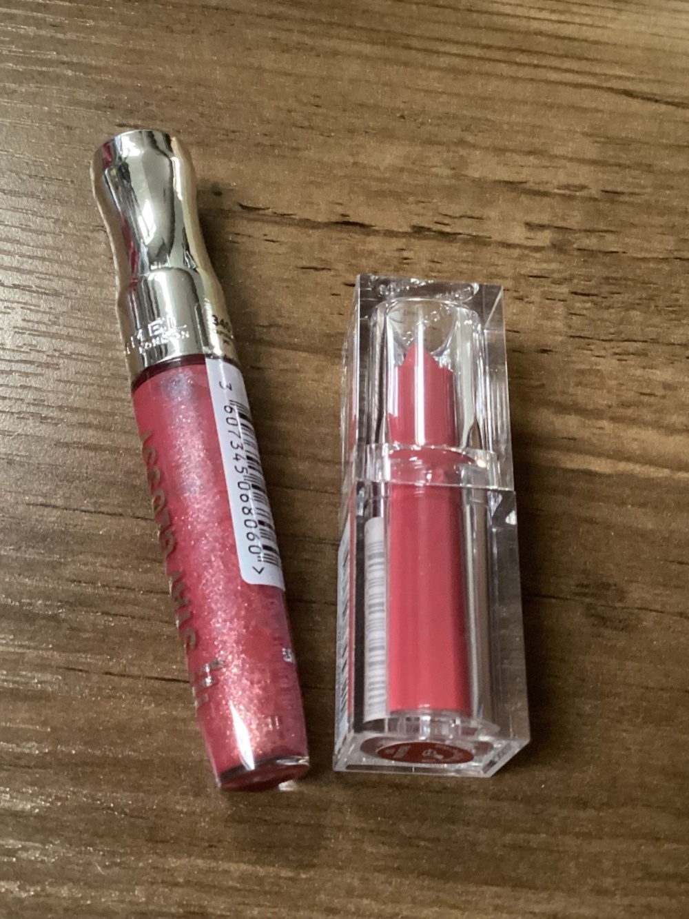 Covergirl 500 True Petal Lipstick & Rimmel 340 Captivate Me Lip Gloss Bundle